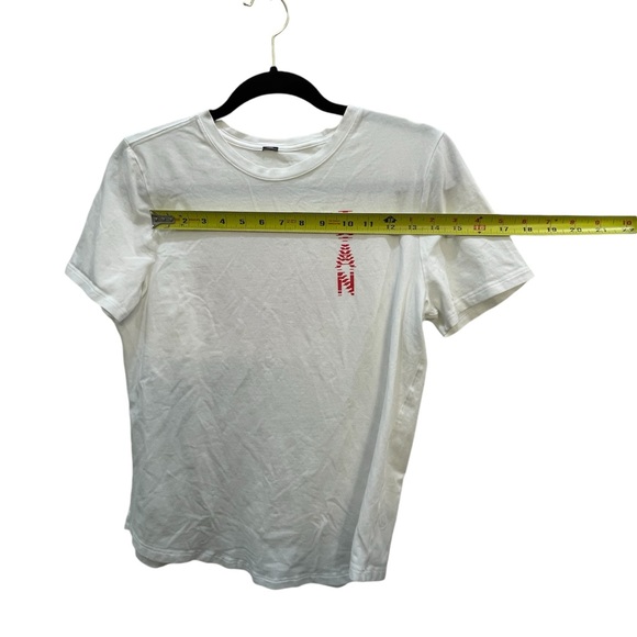 Lululemon Team Canada t-shirt - Picture 5 of 6